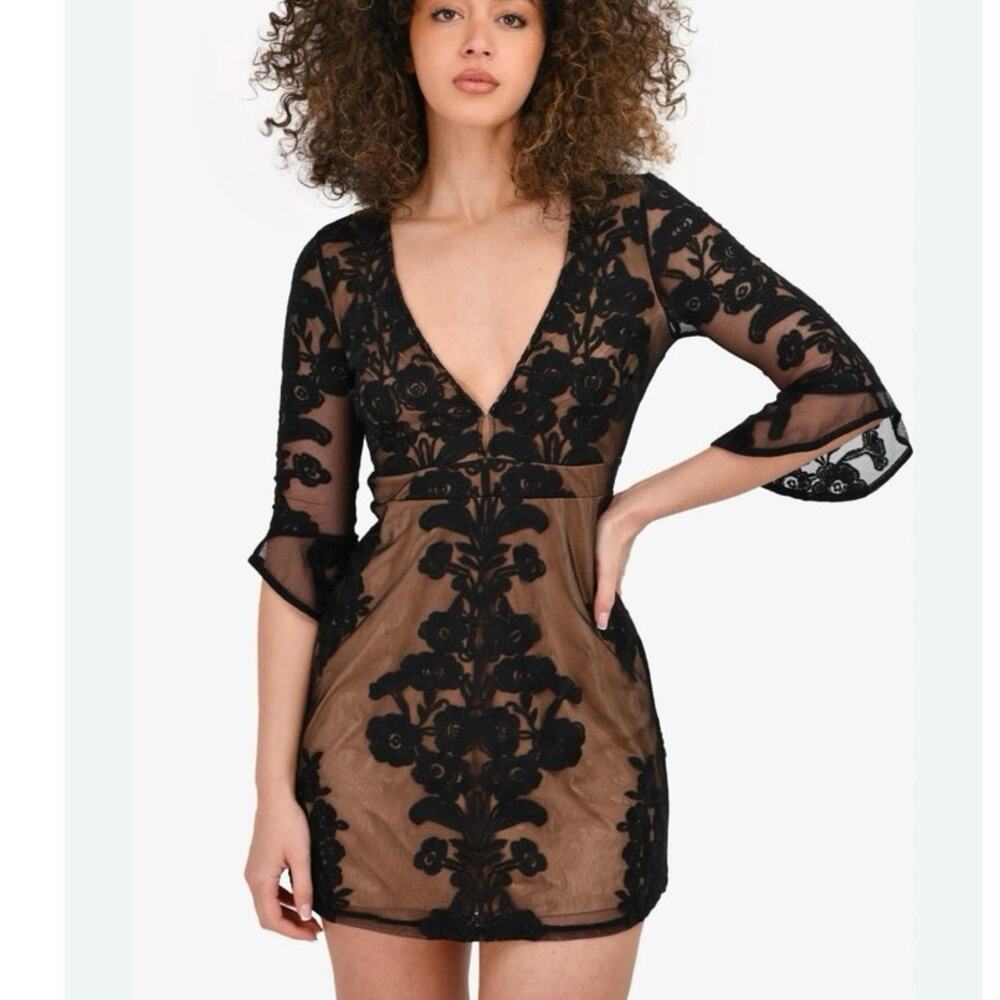For Love and Lemons black lace dress plunge neck sheer small EUC